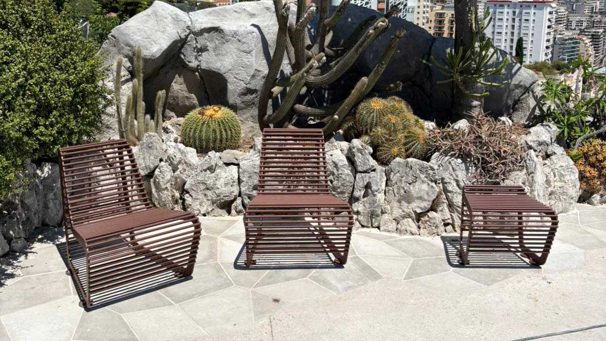 Installation bancs jardin botanique - Monaco